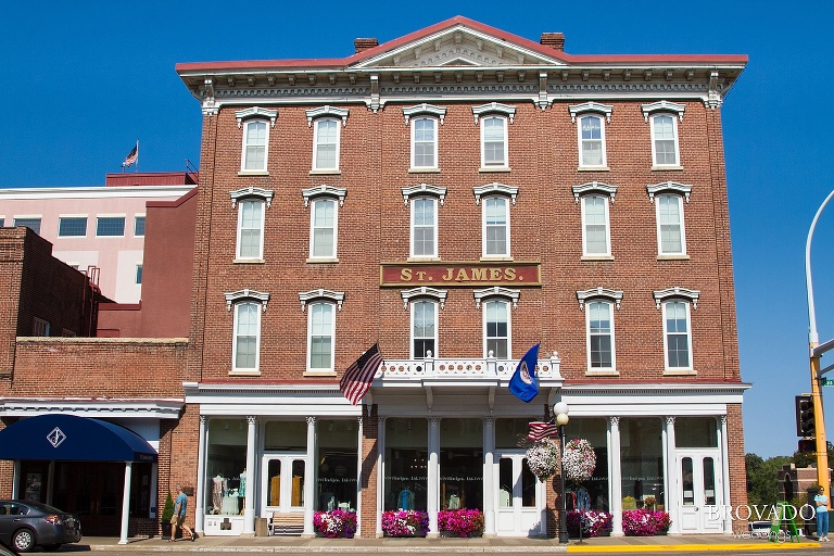 The Historic St James Hotel In Red Wing A Wedding Photographer S Dream Minneapolis Wedding And Engagement Photography Brovado Weddings