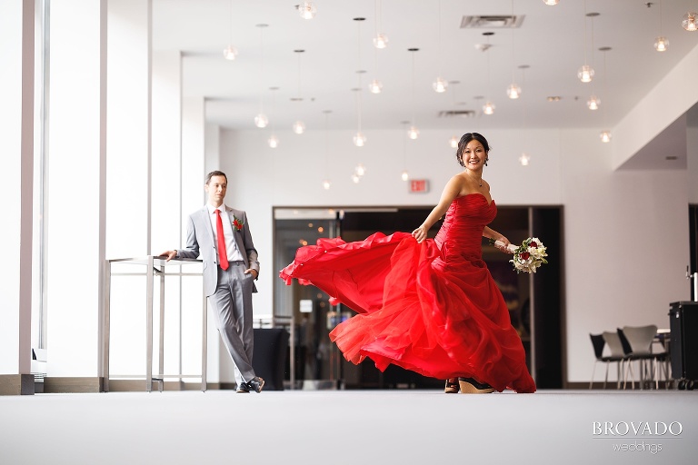 Big Smiles Heavy Hearts As Mall Of America Couple Renew Wedding Vows Mpr News